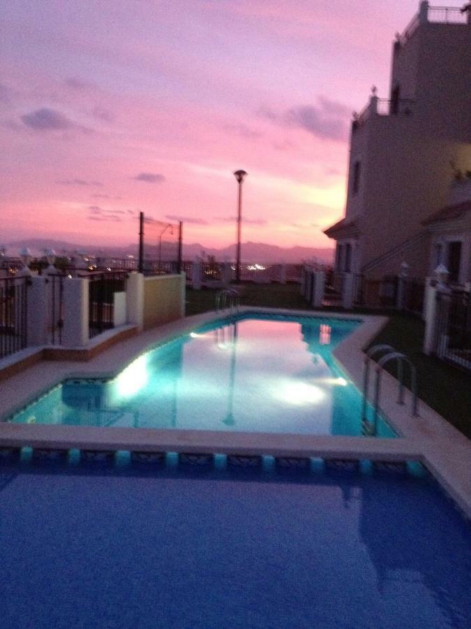 Paraiso * Águilas